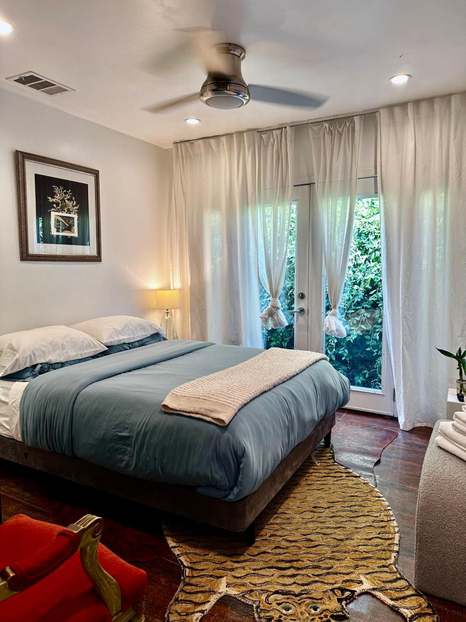 Spacious Resort Getaway @ Echo Park Ranch - Luxury Indoor/ Outdoor Home Steps From Sunset Blvd, Echo Park Lake, Dodgers Stadium 洛杉矶 外观 照片